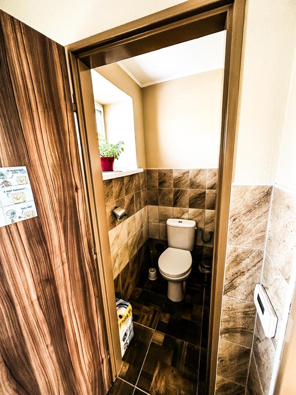 Apartman Pod Hradem Horsovsky Tyn Exterior photo