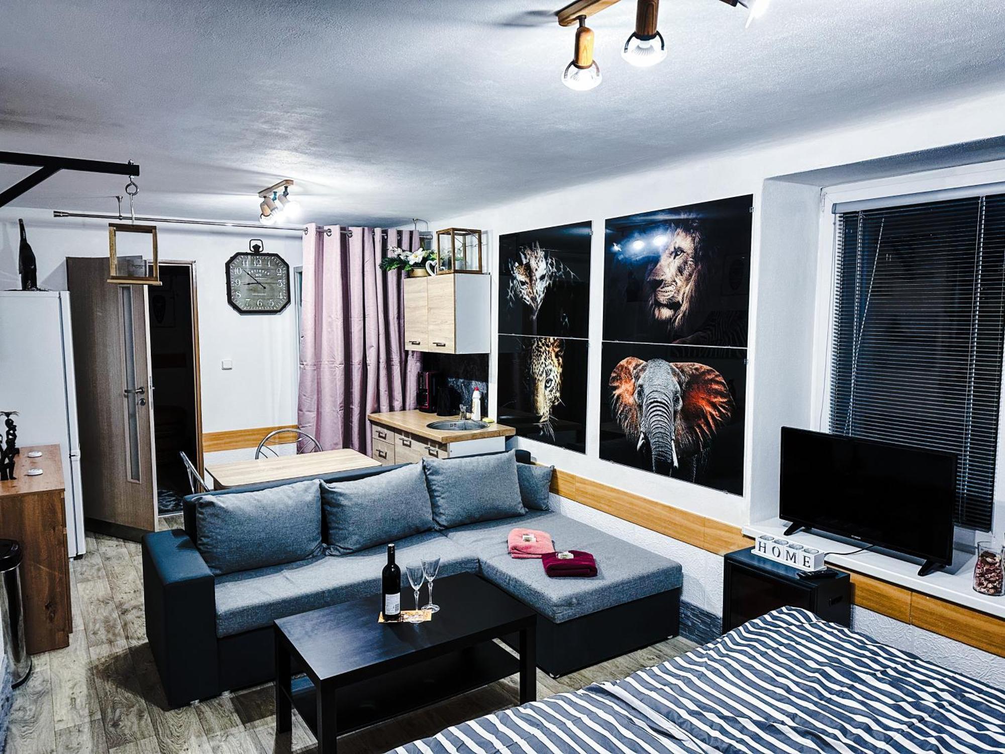 Apartman Pod Hradem Horsovsky Tyn Exterior photo